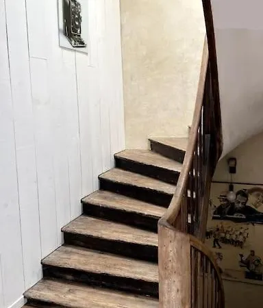 Prázdninový dům Maison De Charme Bord De Loire -15mn Des Plages