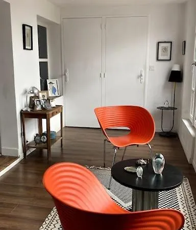 Prázdninový dům Maison De Charme Bord De Loire -15mn Des Plages *