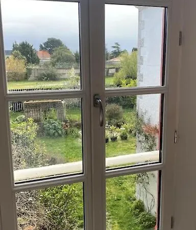 Prázdninový dům Maison De Charme Bord De Loire -15mn Des Plages Saint-Paimboeuf